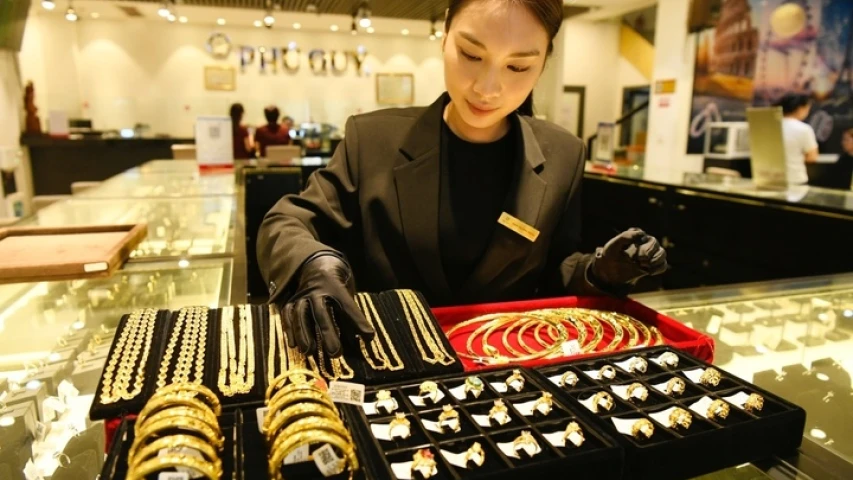 Giá vàng thế giới ngày 7/8 chững lại sau đà tăng