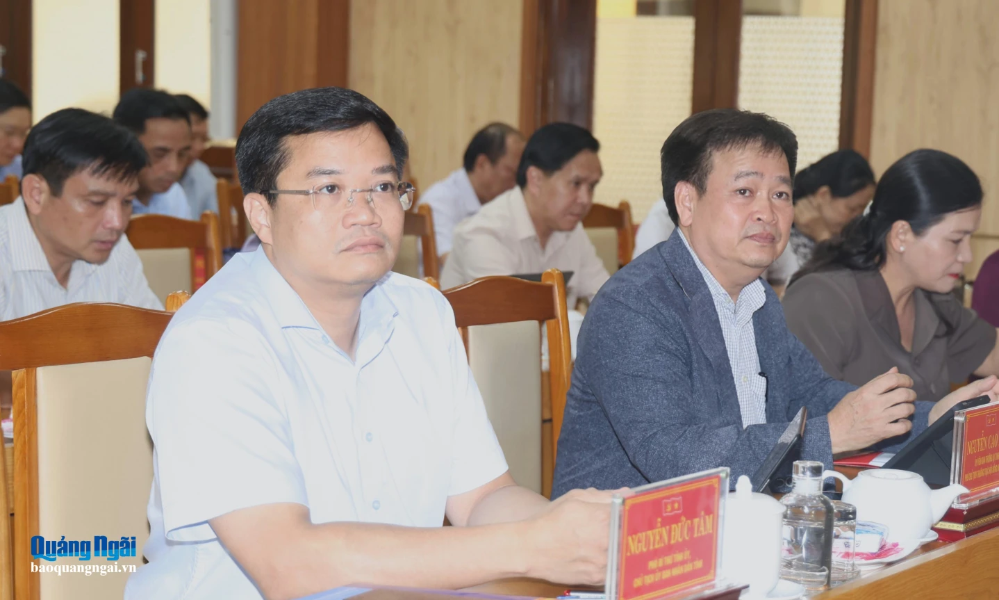 Phó Bí thư Tỉnh ủy, Chủ tịch UBND tỉnh Nguyễn Đức Tâm và các đại biểu dự hội nghị.