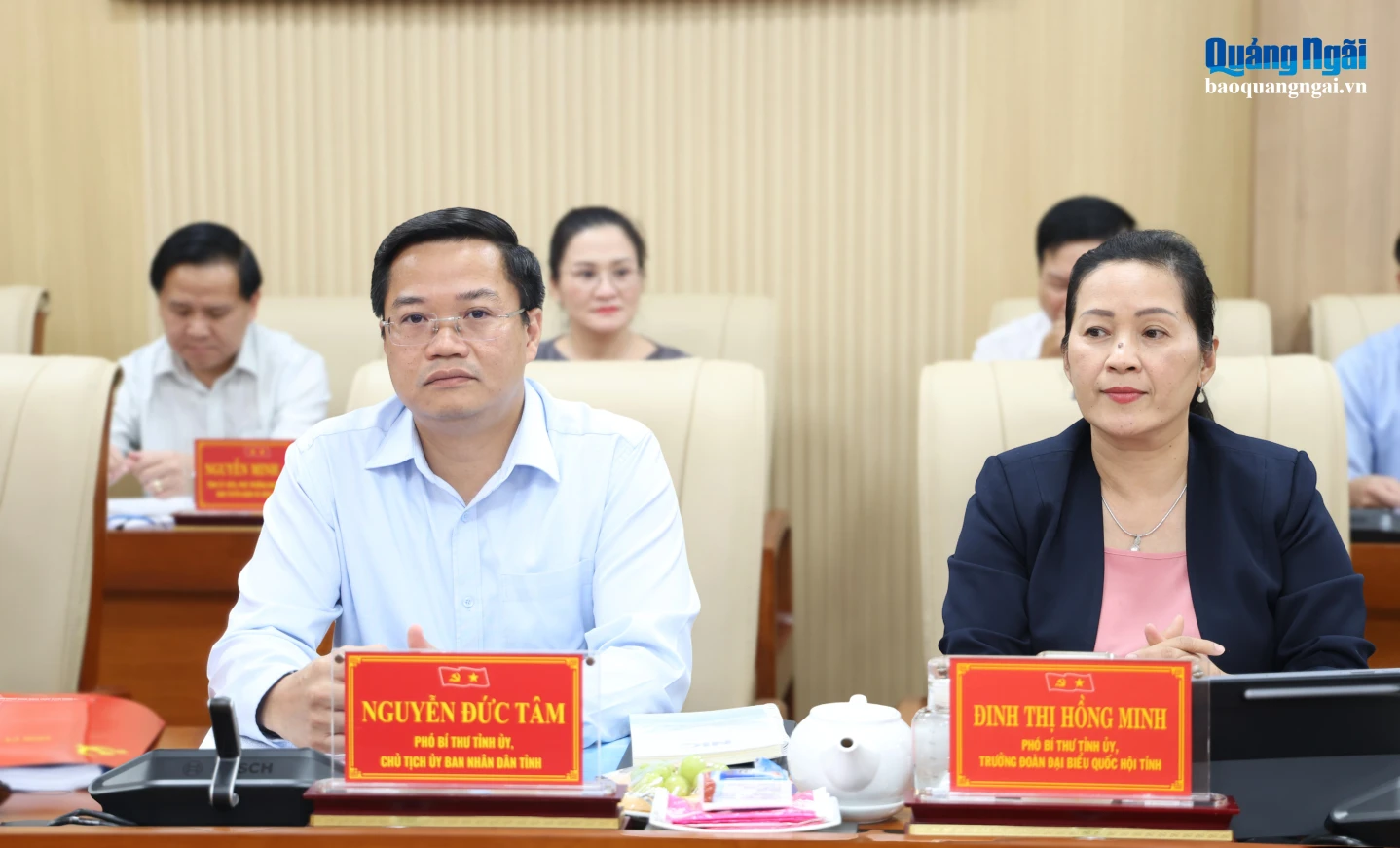 Phó Bí thư Tỉnh ủy, Chủ tịch UBND tỉnh Nguyễn Đức Tâm và Phó Bí thư Tỉnh ủy, Trưởng Đoàn ĐBQH tỉnh Đinh Thị Hồng Minh dự buổi làm việc.