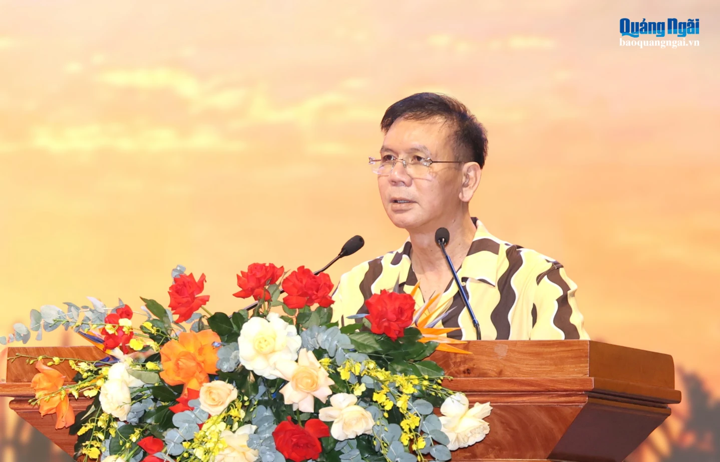 Anh hùng Lao động Huỳnh Kim Lập - Chủ tịch Hội đồng quản trị Thiên Tân Group phát biểu tại chương trình.