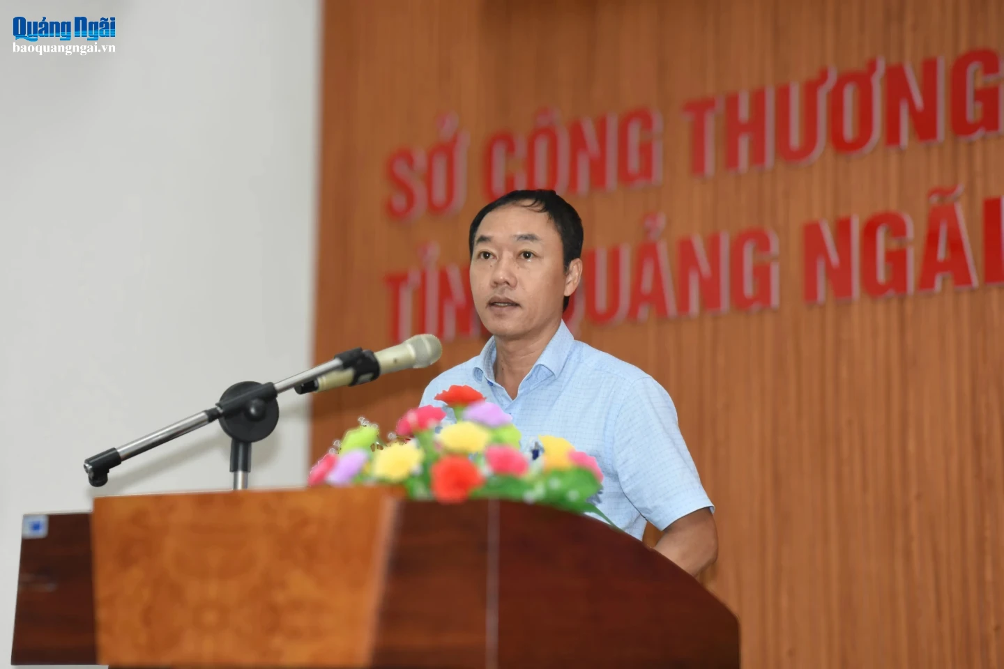 Ông Võ Quốc Hùng - Phó Giám đốc Sở Công Thương phát biểu tại lớp tập huấn.
