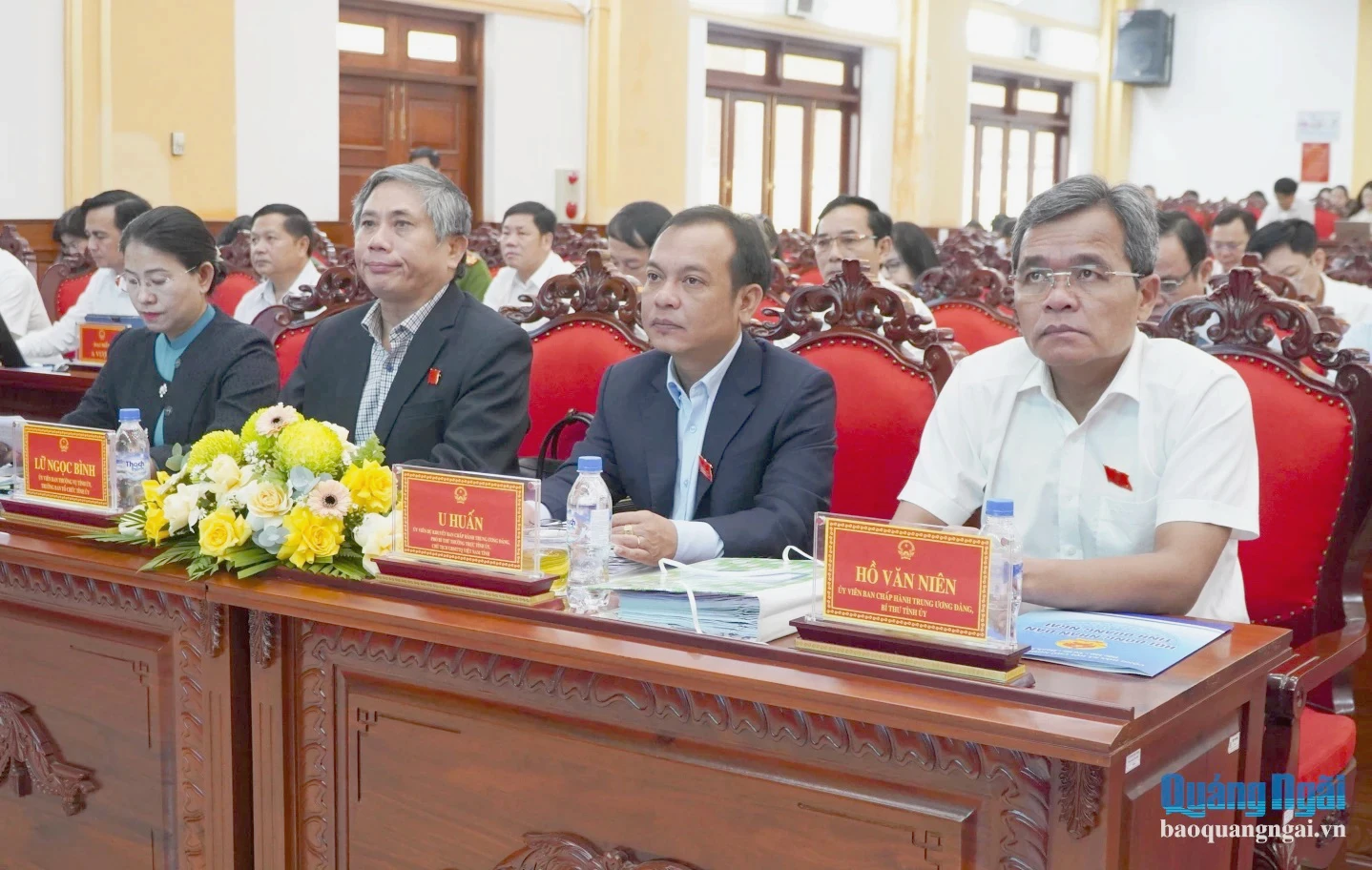 Ủy viên Trung ương Đảng, Bí thư Tỉnh ủy Hồ Văn Niên; Ủy viên dự khuyết Trung ương Đảng, Phó Bí thư Thường trực Tỉnh ủy, Chủ tịch Ủy ban MTTQ Việt Nam tỉnh U Huấn tham dự kỳ họp.