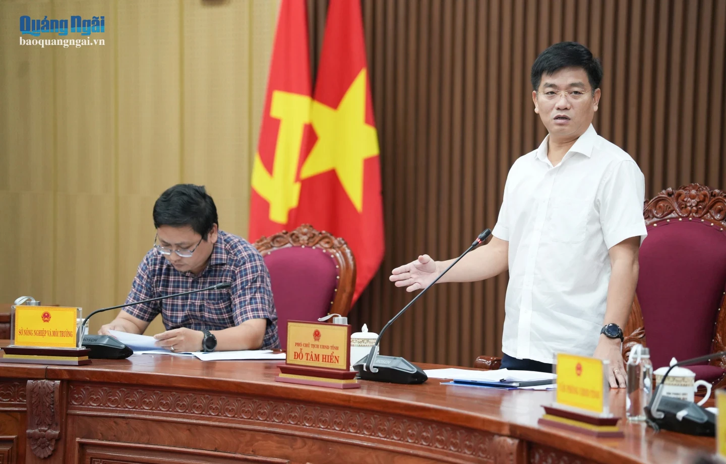 Phó Chủ tịch UBND tỉnh Đỗ Tâm Hiển phát biểu chỉ đạo tại cuộc họp.