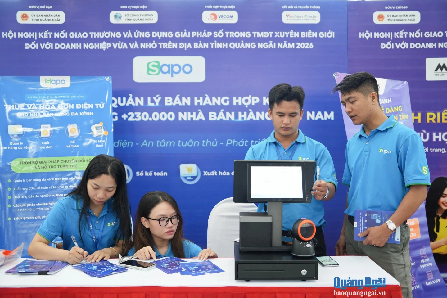 Nhiều giải pháp số được giới thiệu tại hội nghị.