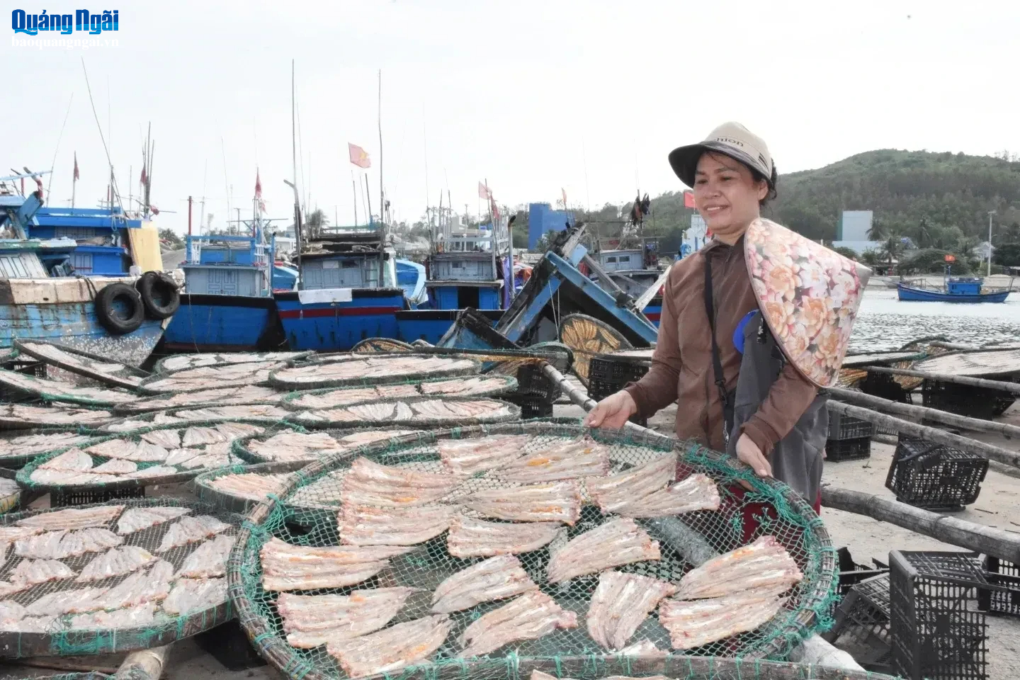 Về Sa Huỳnh thưởng thức c&aacute; lịch củ