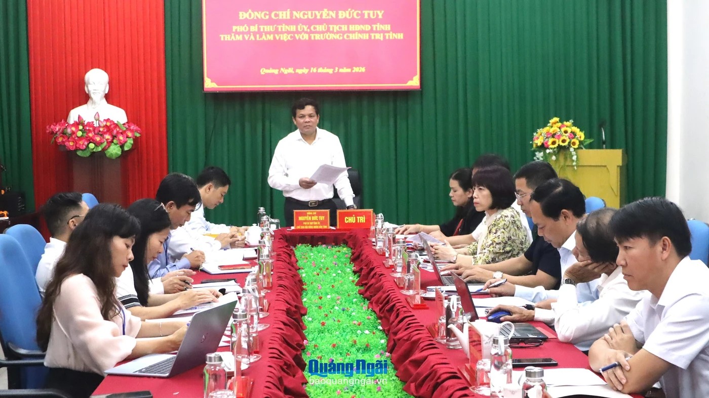 Nền tảng xây dựng đội ngũ cán bộ cho giai đoạn phát triển mới