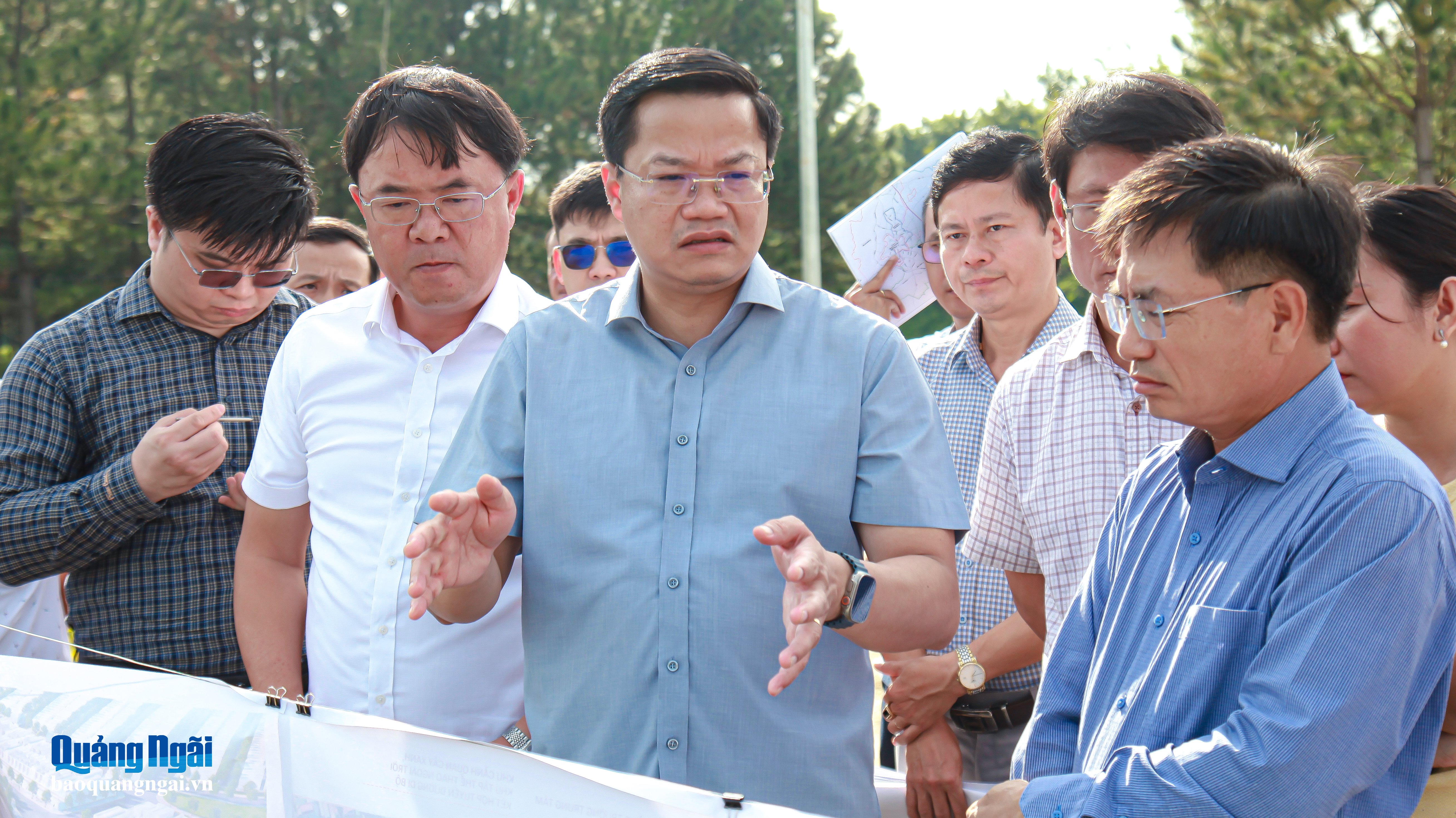 Phó Bí thư Tỉnh ủy, Chủ tịch UBND tỉnh Nguyễn Đức Tâm chỉ đạo trực tiếp tại hiện trường.