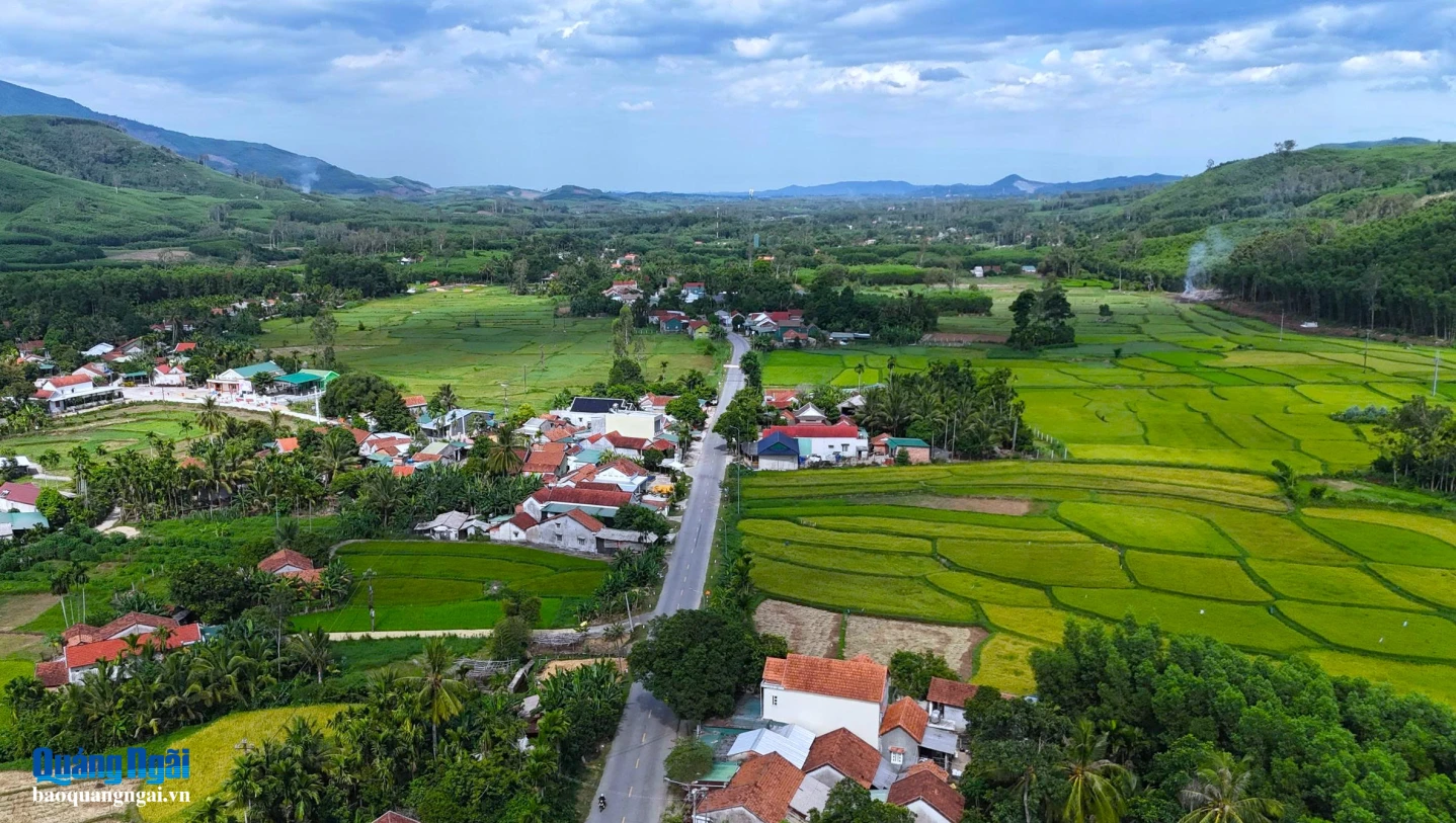 Diện mạo vùng đồng bào dân tộc thiểu số và miền núi Quảng Ngãi có nhiều đổi thay sau quá trình đầu tư.