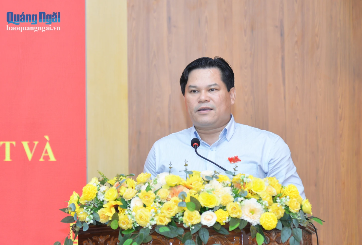 Phó Chủ tịch UBND tỉnh Trần Phước Hiền phát biểu tại hội nghị.