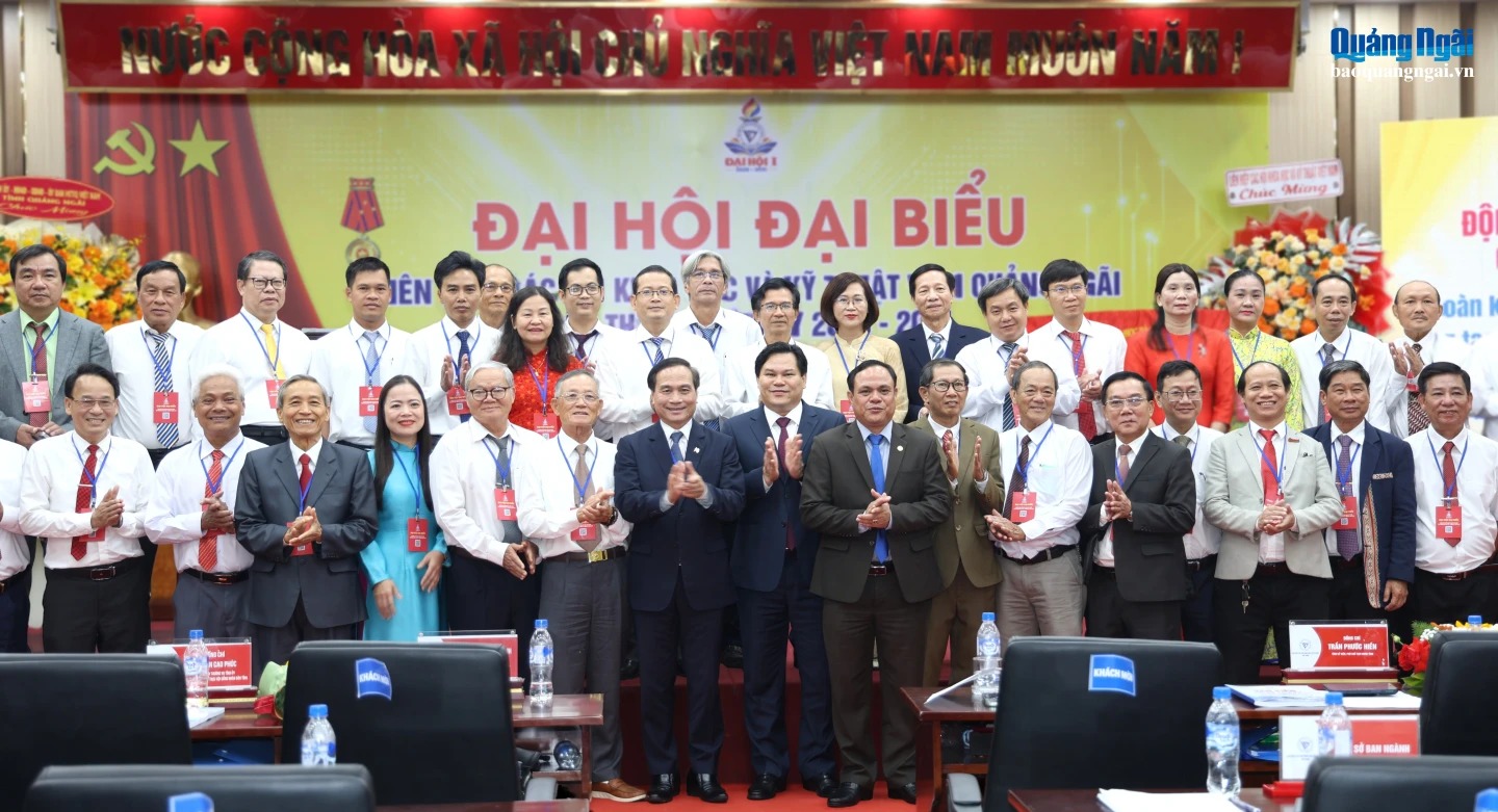 Ban Chấp hành Liên hiệp Hội khóa I, nhiệm kỳ 2026 - 2031 ra mắt đại hội.