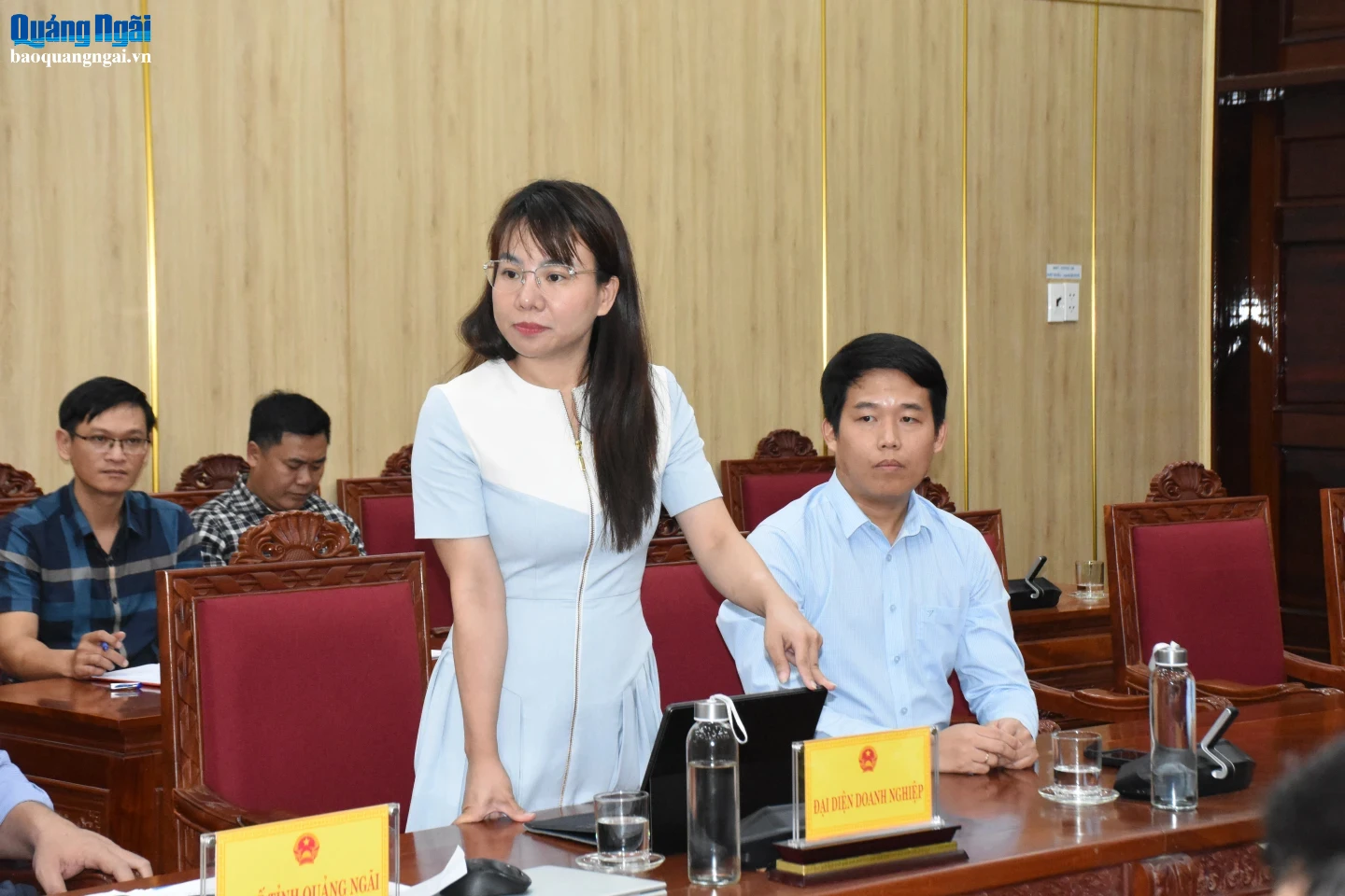 Đại diện Công ty TNHH Một thành viên Bò sữa Việt Nam nêu kiến nghị tại buổi làm việc.