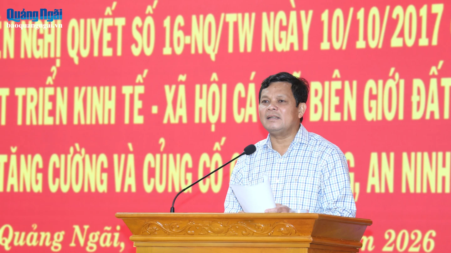 Phó Bí thư Tỉnh ủy, Chủ tịch HĐND tỉnh Nguyễn Đức Tuy phát biểu kết luận hội nghị.