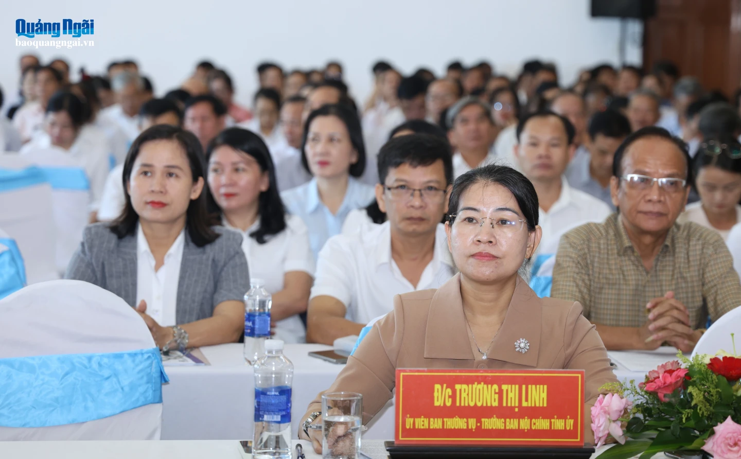Ủy viên Ban Thường vụ, Trưởng Ban Nội chính Tỉnh ủy Trương Thị Linh và các đại biểu dự khai mạc hội nghị.