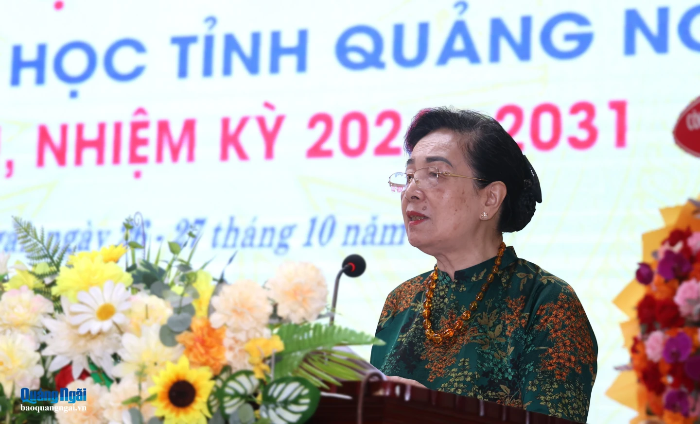 Phó Chủ tịch Hội Khuyến học Việt Nam Phạm Thị Hòe phát biểu tại đại hội.