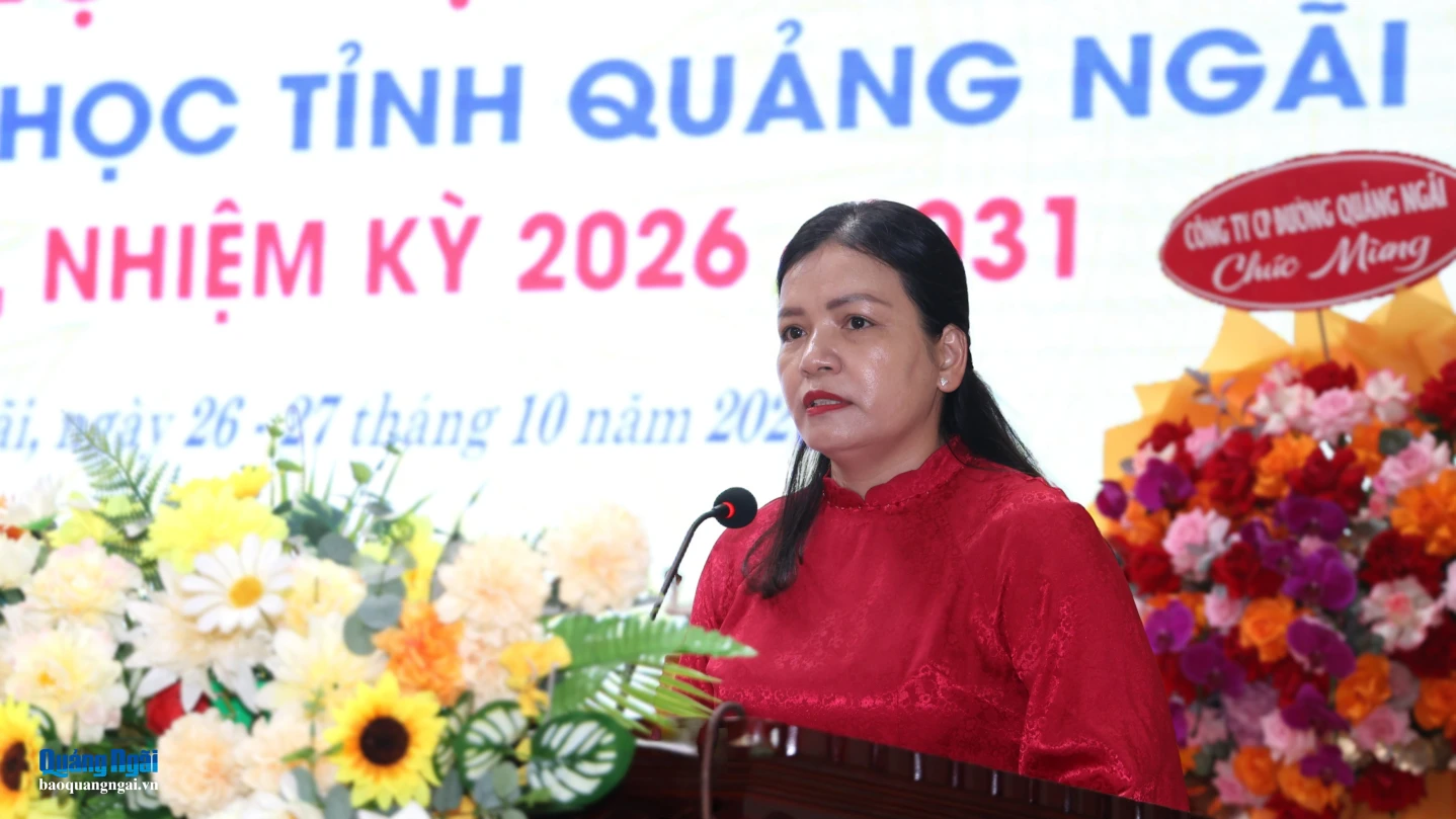 Phó Chủ tịch Thường trực UBND tỉnh Y Ngọc phát biểu chỉ đạo đại hội.