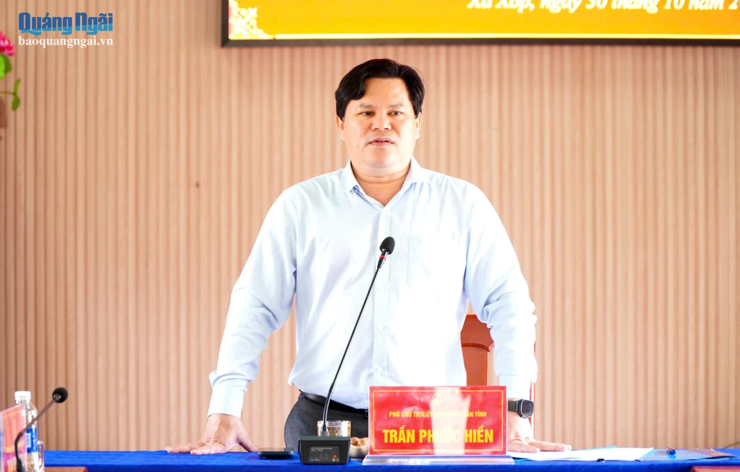 Phó Chủ tịch UBND tỉnh Trần Phước Hiền phát biểu kết luận buổi làm việc.