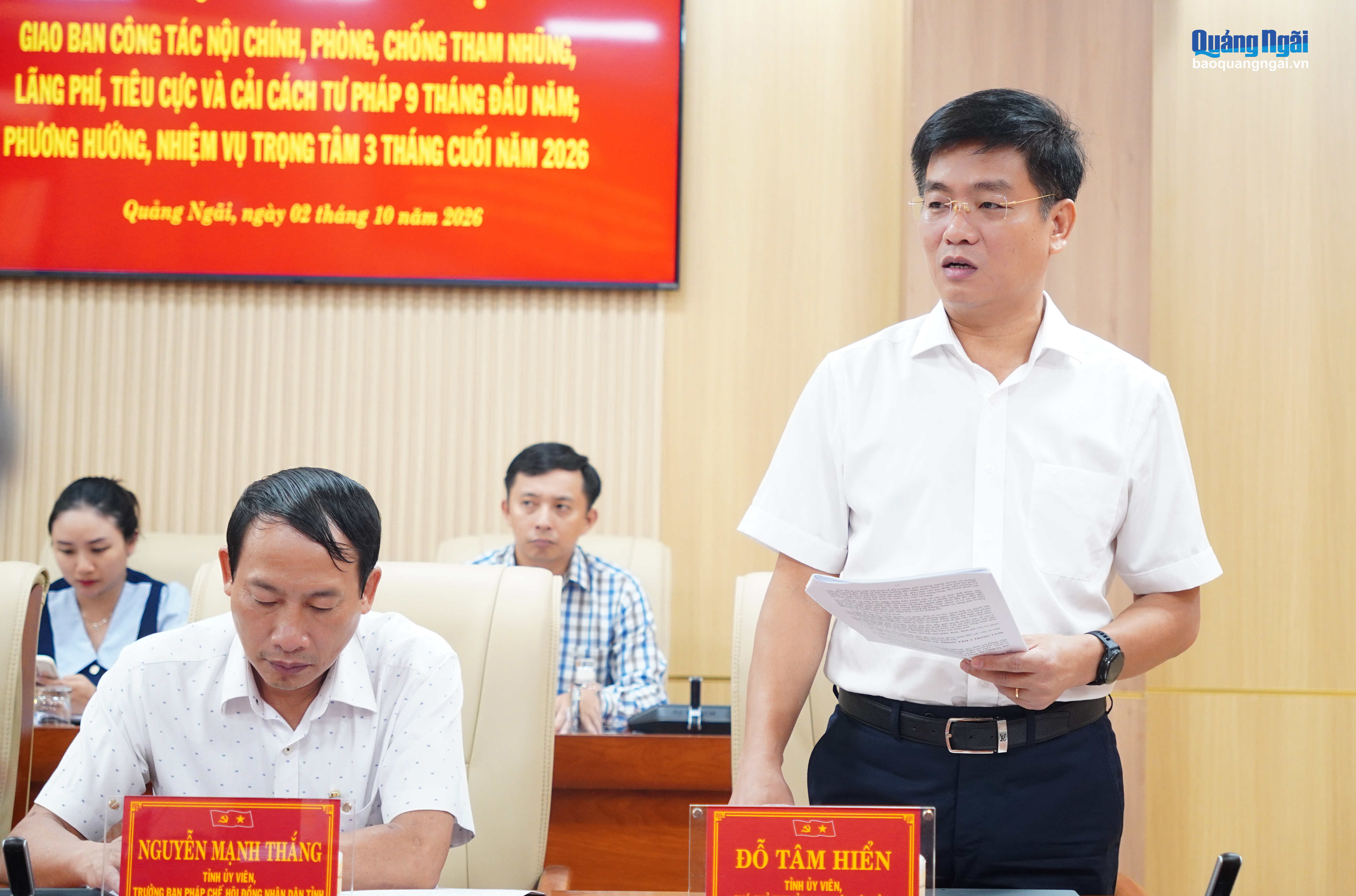 Phó Chủ tịch UBND tỉnh Đỗ Tâm Hiển phát biểu tại hội nghị.