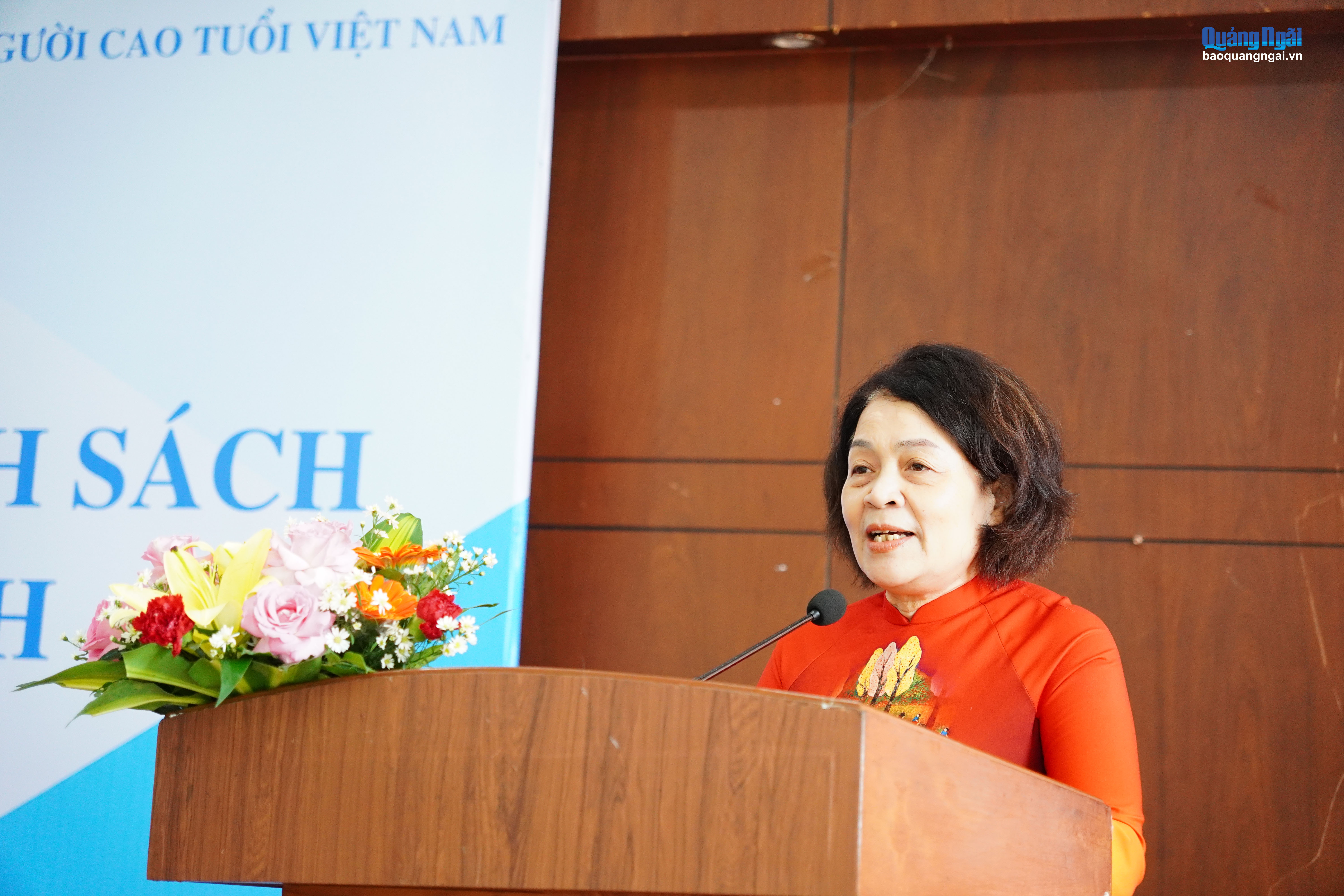 Đại diện Trung ương Hội Người cao tuổi Việt Nam phát biểu tại hội nghị.
