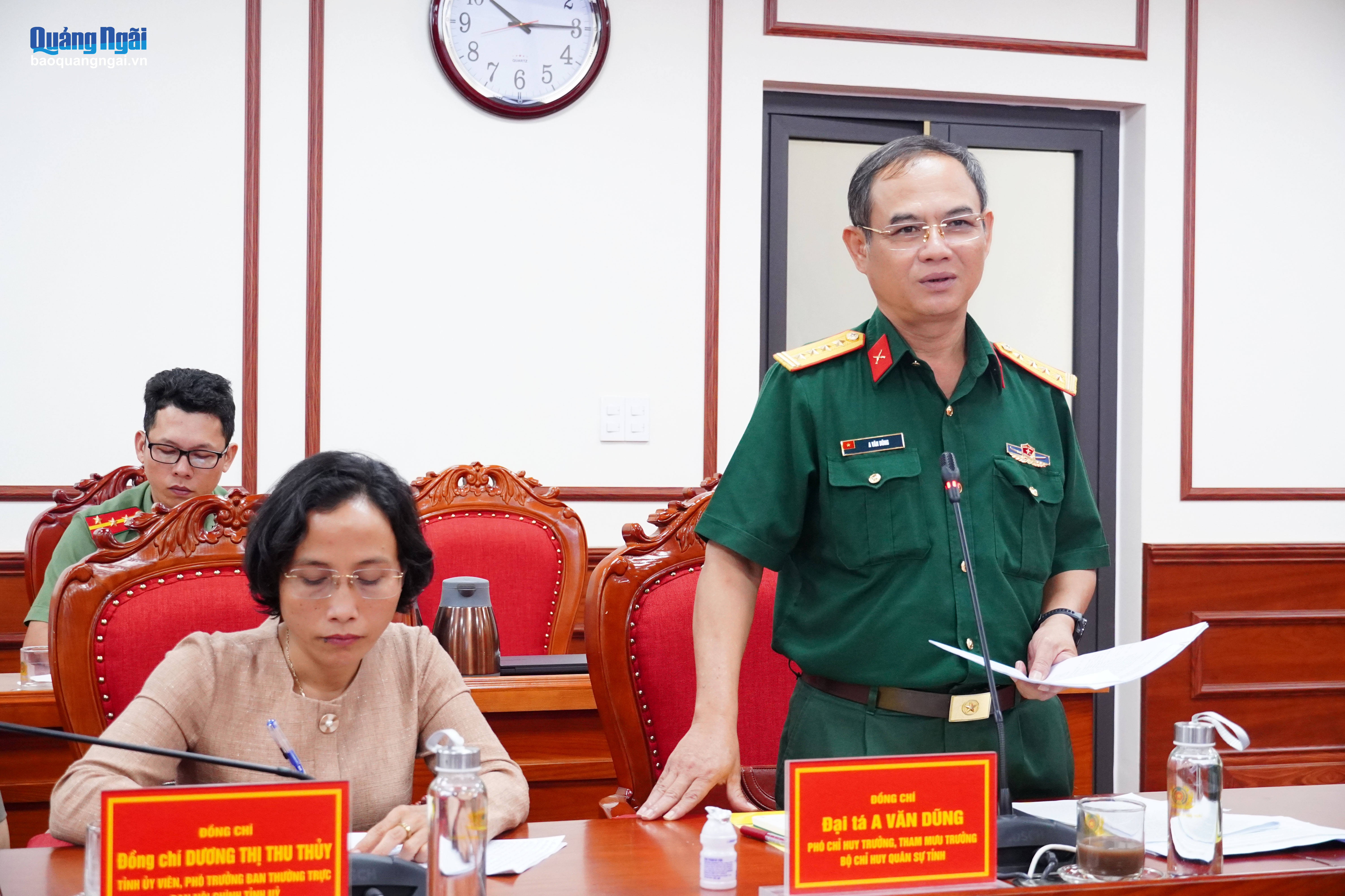 Đại diện lãnh đạo Bộ CHQS tỉnh phát biểu tại hội nghị.